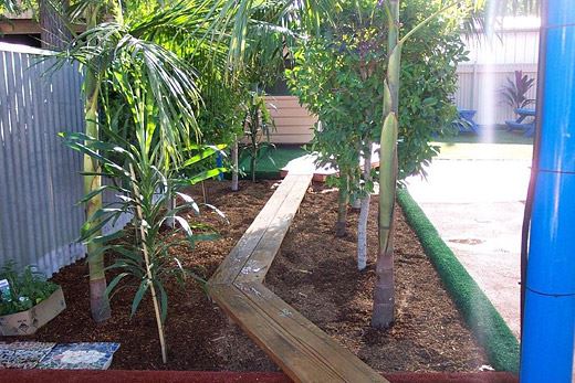 CHILDCARE CENTER PLAYGROUND BOARD WALK