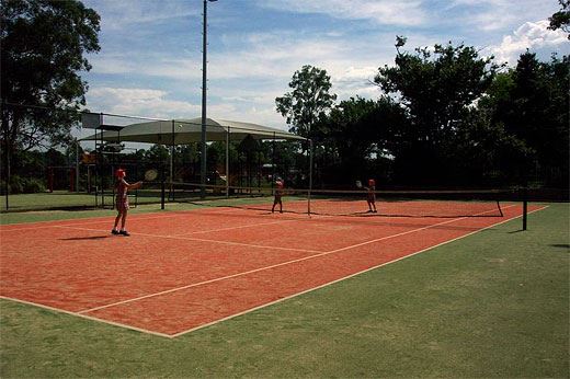 PRIMARY SCHOOL TENNIS COURT